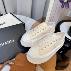 Chanel Low Shoes